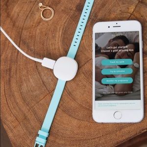 Ava Fertility Bracelet Tracker 2.0